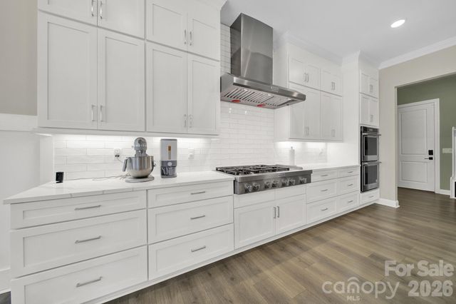 2101 Wood Clough Court, Belmont, NC 28012