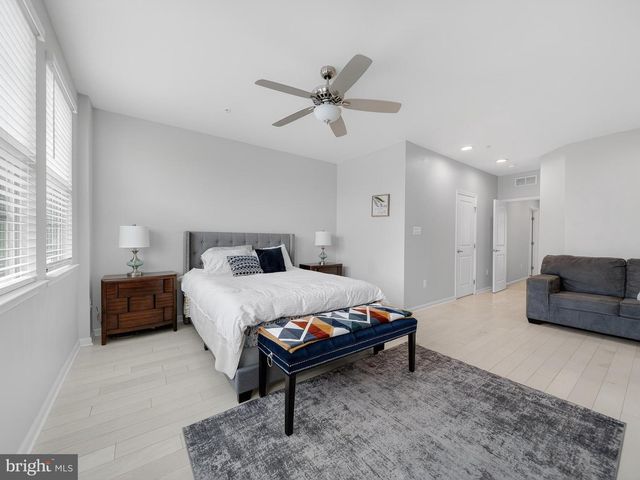 6487 JACK LINTON DR S, Frederick, MD 21703