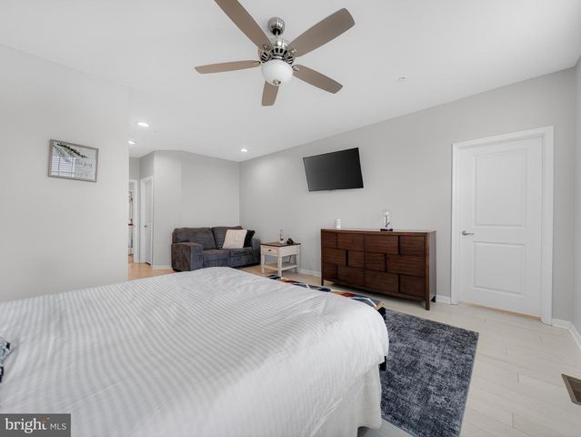 6487 JACK LINTON DR S, Frederick, MD 21703