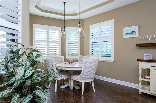 10505 Valencia Lakes DR, Bonita Springs, FL 34135