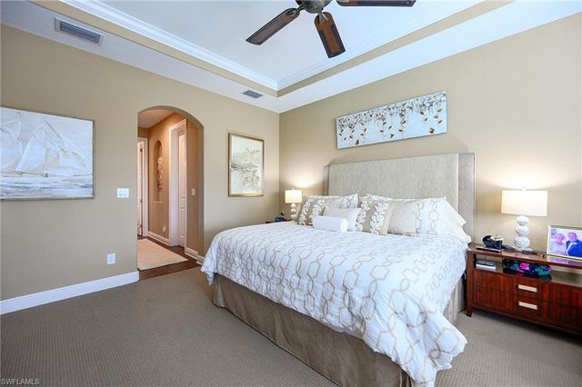 10505 Valencia Lakes DR, Bonita Springs, FL 34135