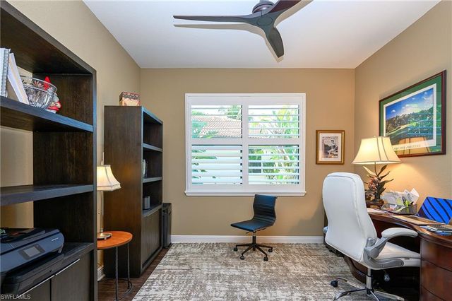 10505 Valencia Lakes DR, Bonita Springs, FL 34135