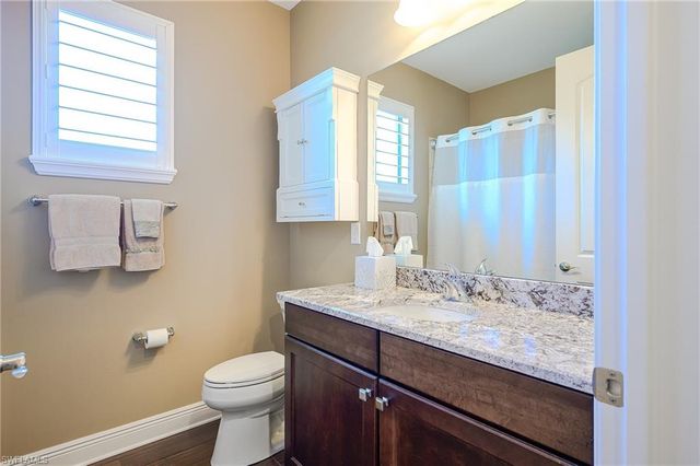 10505 Valencia Lakes DR, Bonita Springs, FL 34135