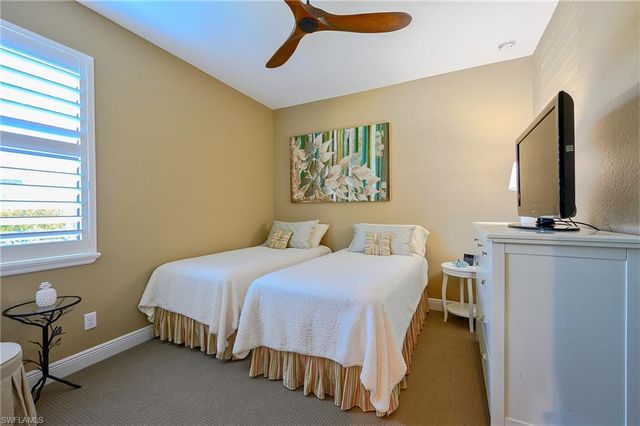 10505 Valencia Lakes DR, Bonita Springs, FL 34135