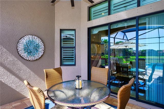 10505 Valencia Lakes DR, Bonita Springs, FL 34135