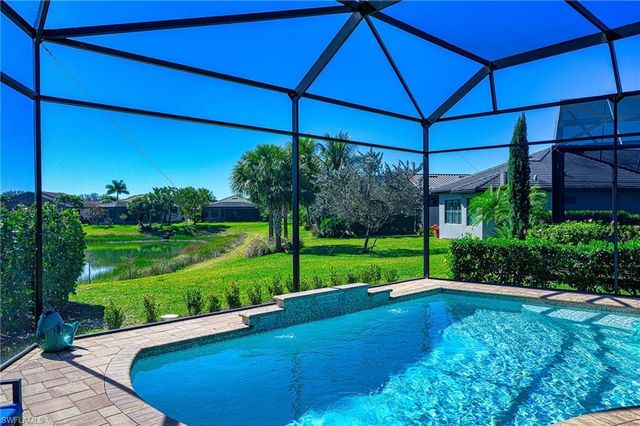 10505 Valencia Lakes DR, Bonita Springs, FL 34135