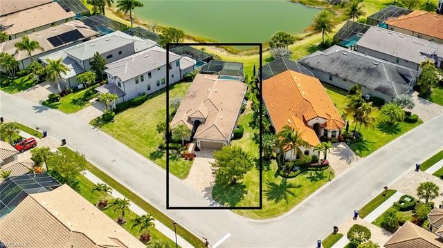 10505 Valencia Lakes DR, Bonita Springs, FL 34135