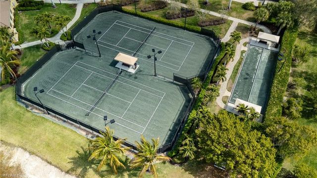 10505 Valencia Lakes DR, Bonita Springs, FL 34135