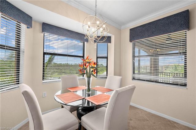 9723 Acqua CT 345, Naples, FL 34113