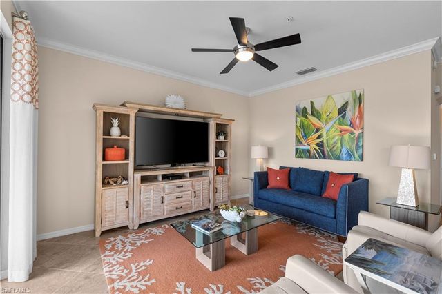 9723 Acqua CT 345, Naples, FL 34113