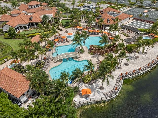 9723 Acqua CT 345, Naples, FL 34113