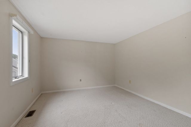 4302 Deerfield Circle 4302, Peabody, MA 01960