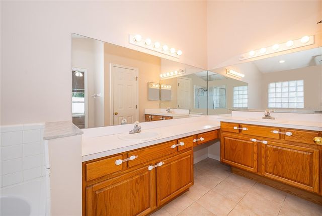 8074 DRESSAGE DRIVE, Orlando, FL 32818