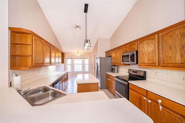 8074 DRESSAGE DRIVE, Orlando, FL 32818