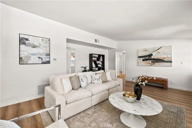 7761 Davmor, Stanton, CA 90680