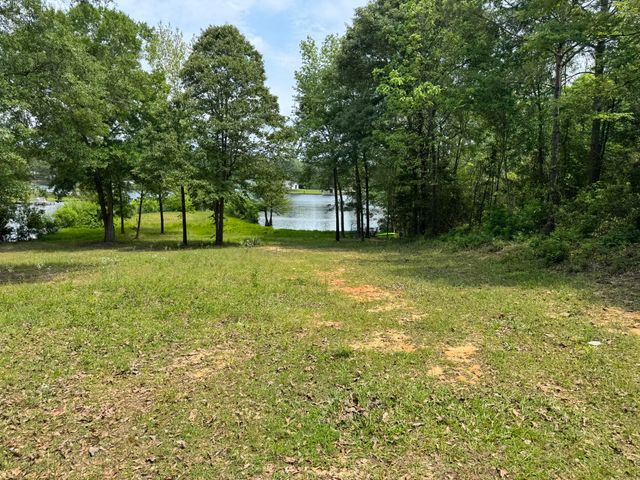 16 Marlin, Hattiesburg, MS 39402