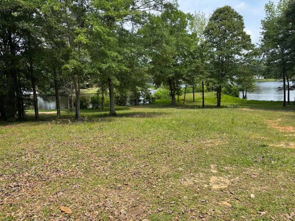 16 Marlin, Hattiesburg, MS 39402