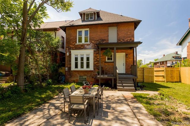 1494 Bewick Street, Detroit, MI 48214