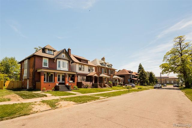 1494 Bewick Street, Detroit, MI 48214