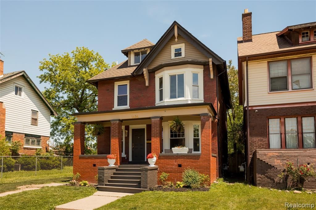 1494 Bewick Street, Detroit, MI 48214