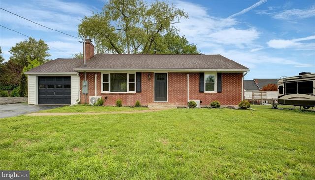 1095 CIDER PRESS ROAD, Chambersburg, PA 17202
