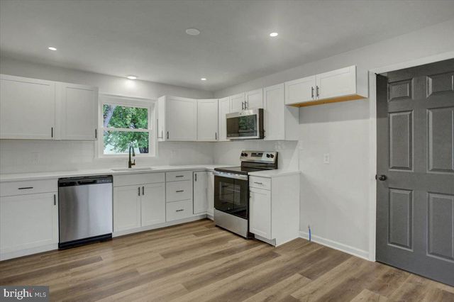 1095 CIDER PRESS ROAD, Chambersburg, PA 17202