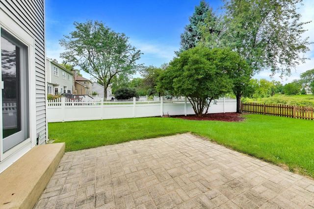 4783 Clearwater Lane, Naperville, IL 60564