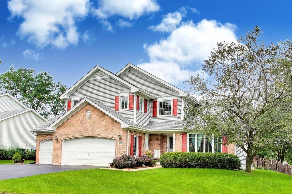 4783 Clearwater Lane, Naperville, IL 60564