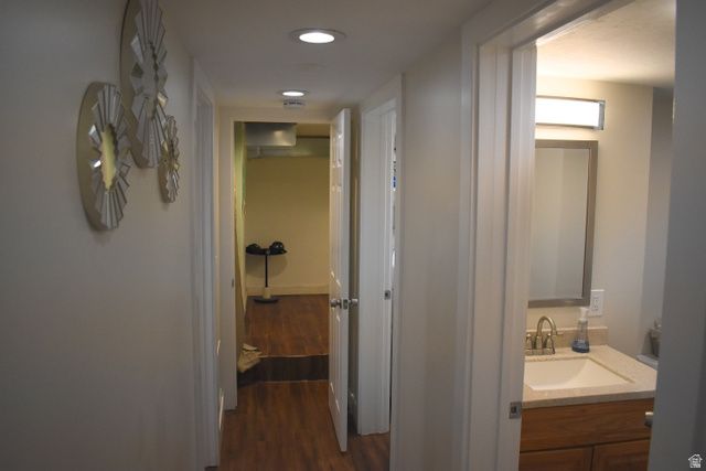 2867 S CYPRUS LN, Magna, UT 84044