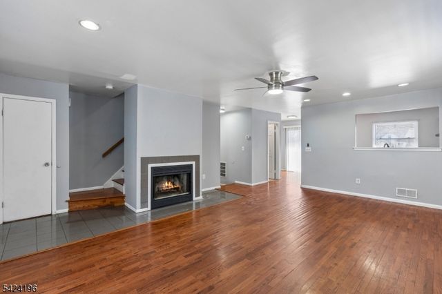 577 Berlant Ave, Roselle Boro, NJ 07203