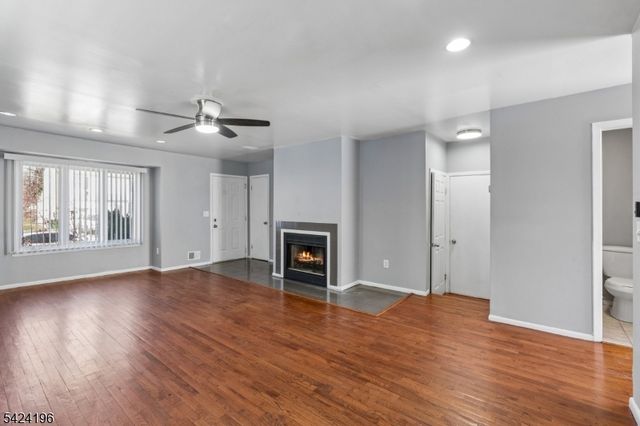 577 Berlant Ave, Roselle Boro, NJ 07203