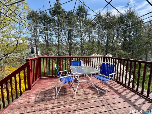 24 Quarry Street, Norwich, CT 06360