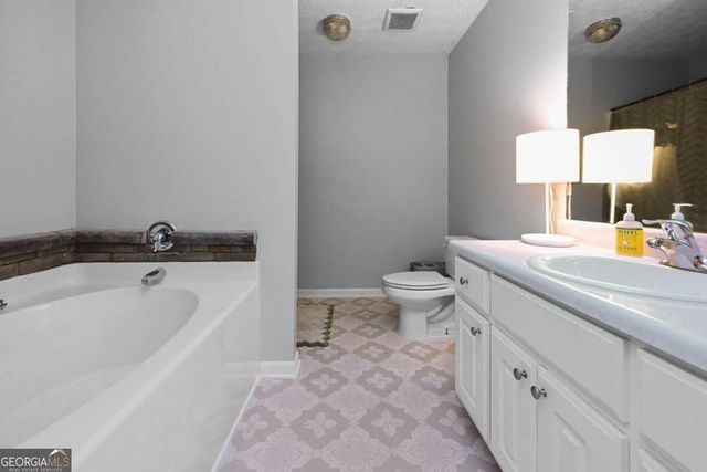 36 Waterview Drive, Lagrange, GA 30240