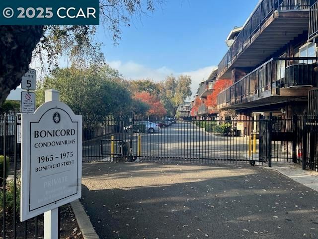 1975 Bonifacio St 5, Concord, CA 94520