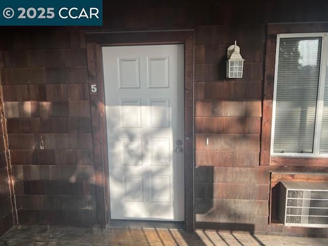 1975 Bonifacio St 5, Concord, CA 94520