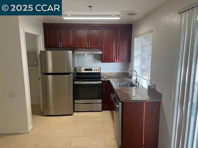 1975 Bonifacio St 5, Concord, CA 94520