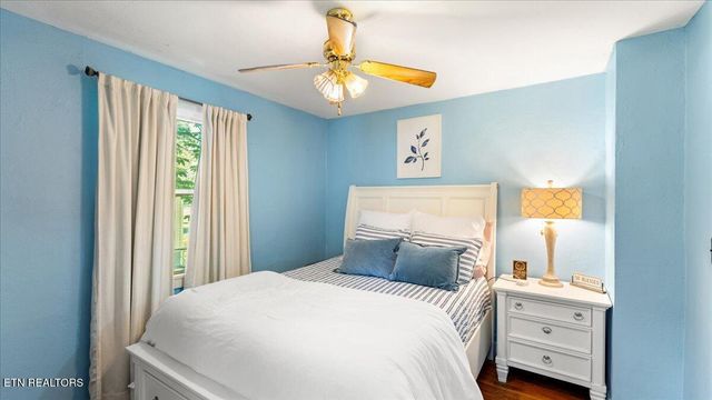 1714 Madison Ave, Maryville, TN 37804