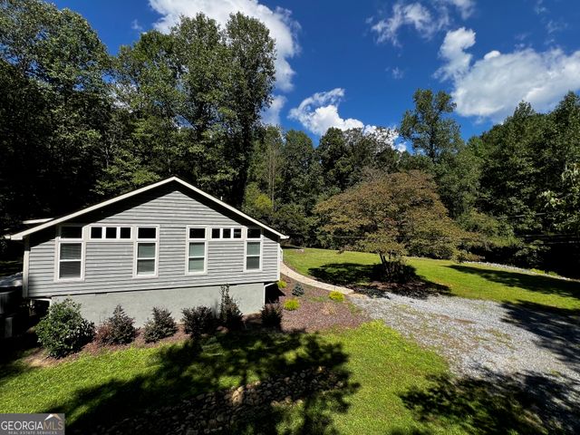 1319 Henry Evans Road, Ellijay, GA 30536