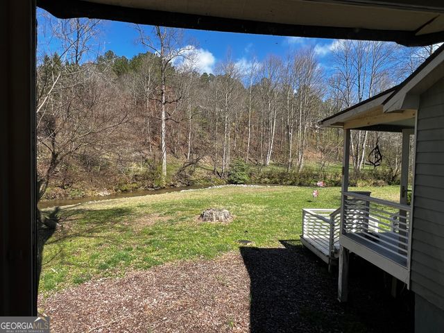 1319 Henry Evans Road, Ellijay, GA 30536