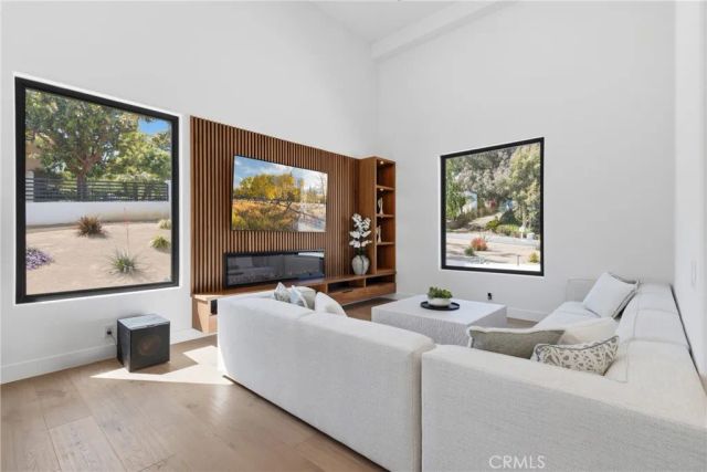 9077 Reales Street, Alta Loma, CA 91737