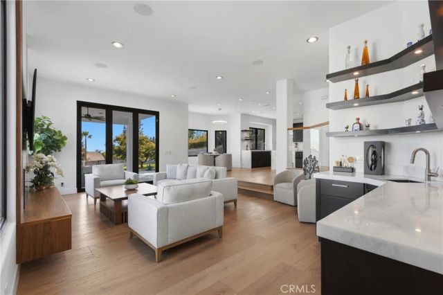 9077 Reales Street, Alta Loma, CA 91737