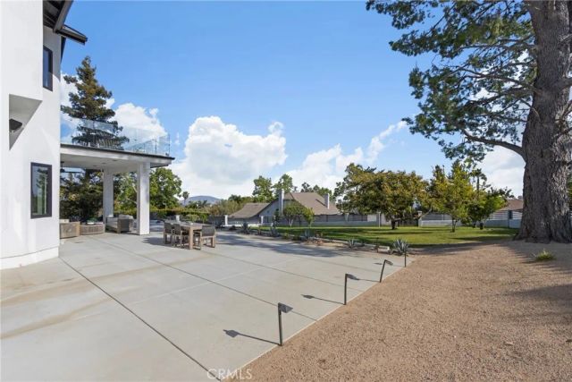 9077 Reales Street, Alta Loma, CA 91737