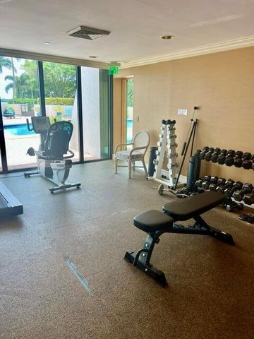 5200 N Flagler Drive 503, West Palm Beach, FL 33407