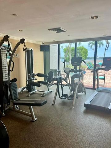 5200 N Flagler Drive 503, West Palm Beach, FL 33407
