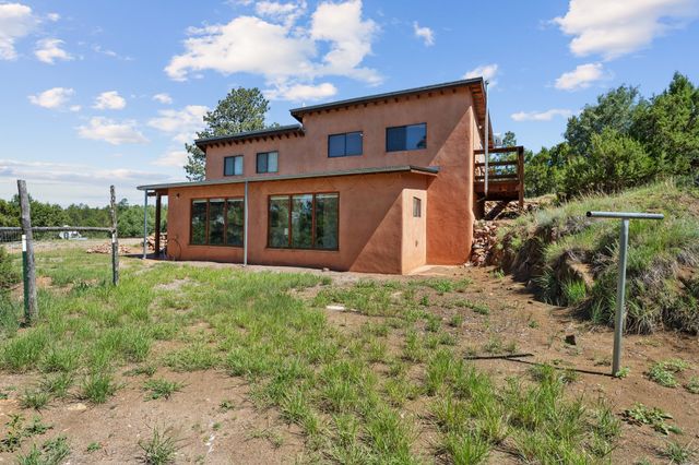 51 Old Forest Trail, Santa Fe, NM 87505