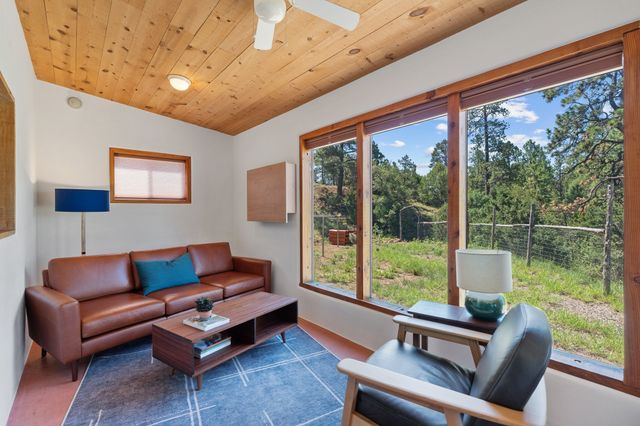 51 Old Forest Trail, Santa Fe, NM 87505