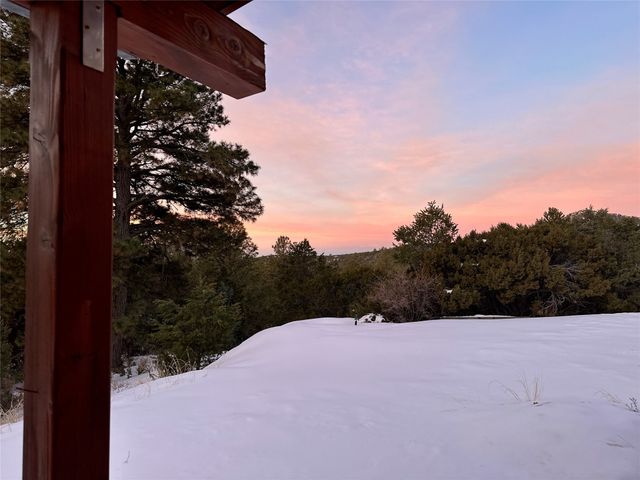 51 Old Forest Trail, Santa Fe, NM 87505