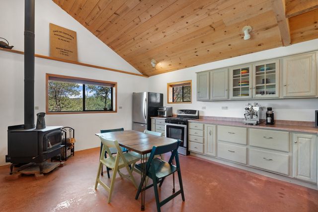 51 Old Forest Trail, Santa Fe, NM 87505