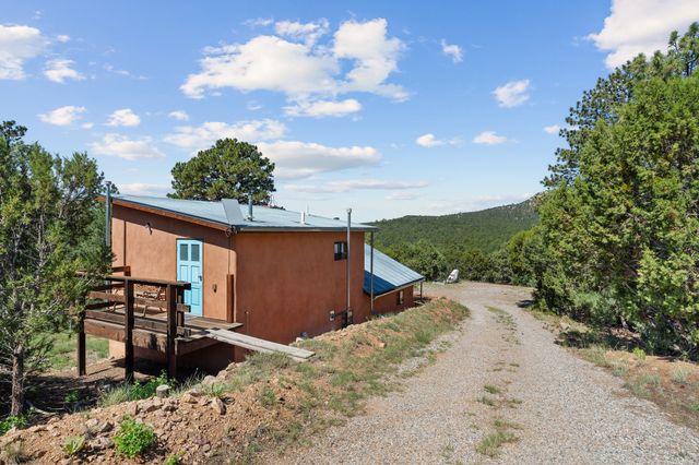 51 Old Forest Trail, Santa Fe, NM 87505
