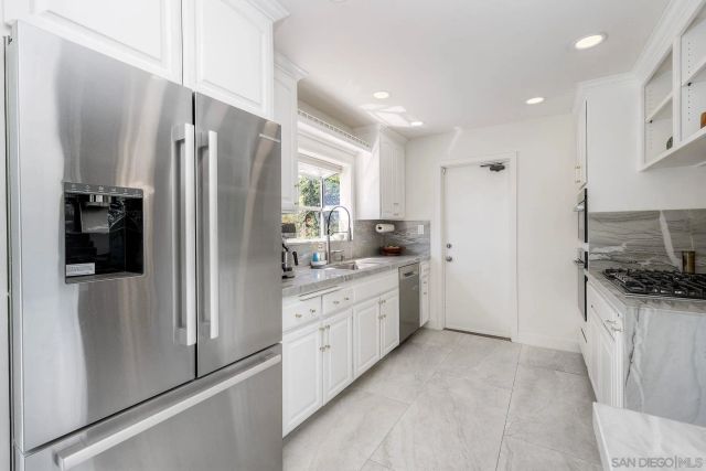 1591 Olive Hills, El Cajon, CA 92021